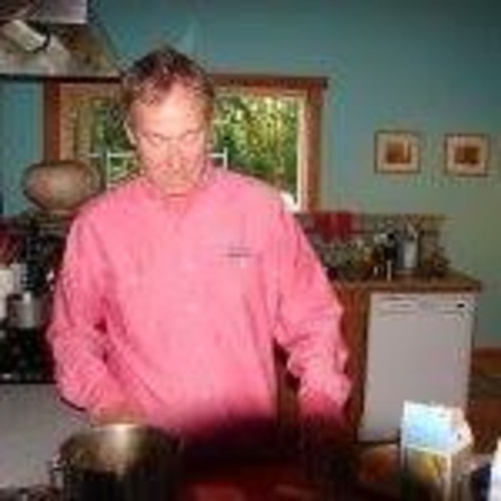 Meet your Posher, Adam